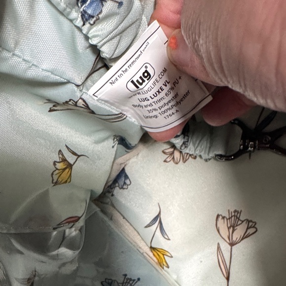 Lug Cream Quilted Crossbody Bag - Picture 2 of 5